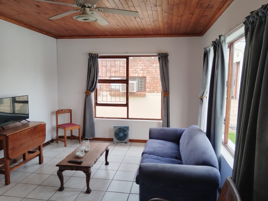 3 Bedroom Property for Sale in Swartkops Eastern Cape